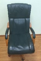 кресло офисное кожаное 4600р